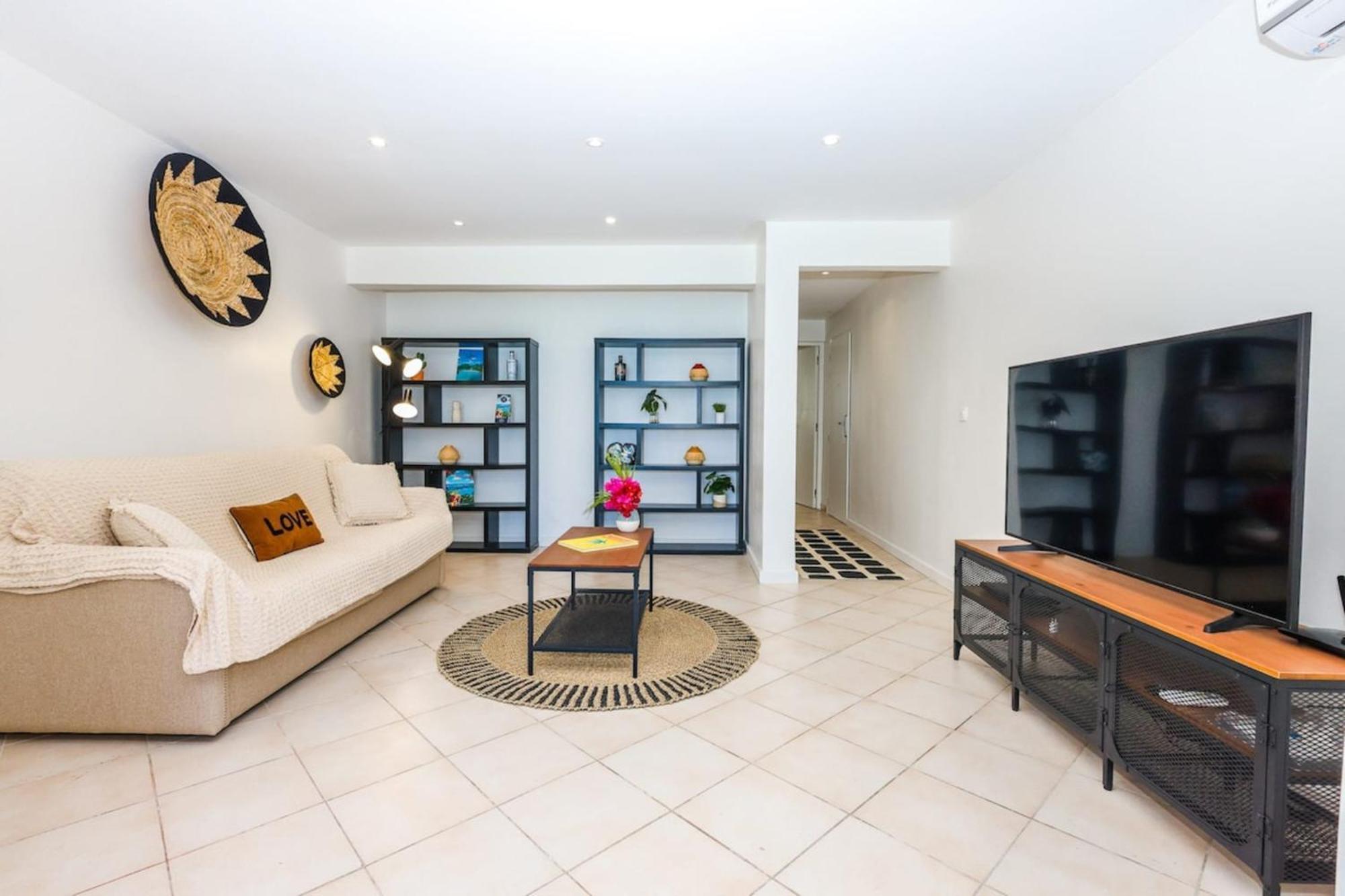 Watalibi - Beachfront Apartment Grand-Case ภายนอก รูปภาพ