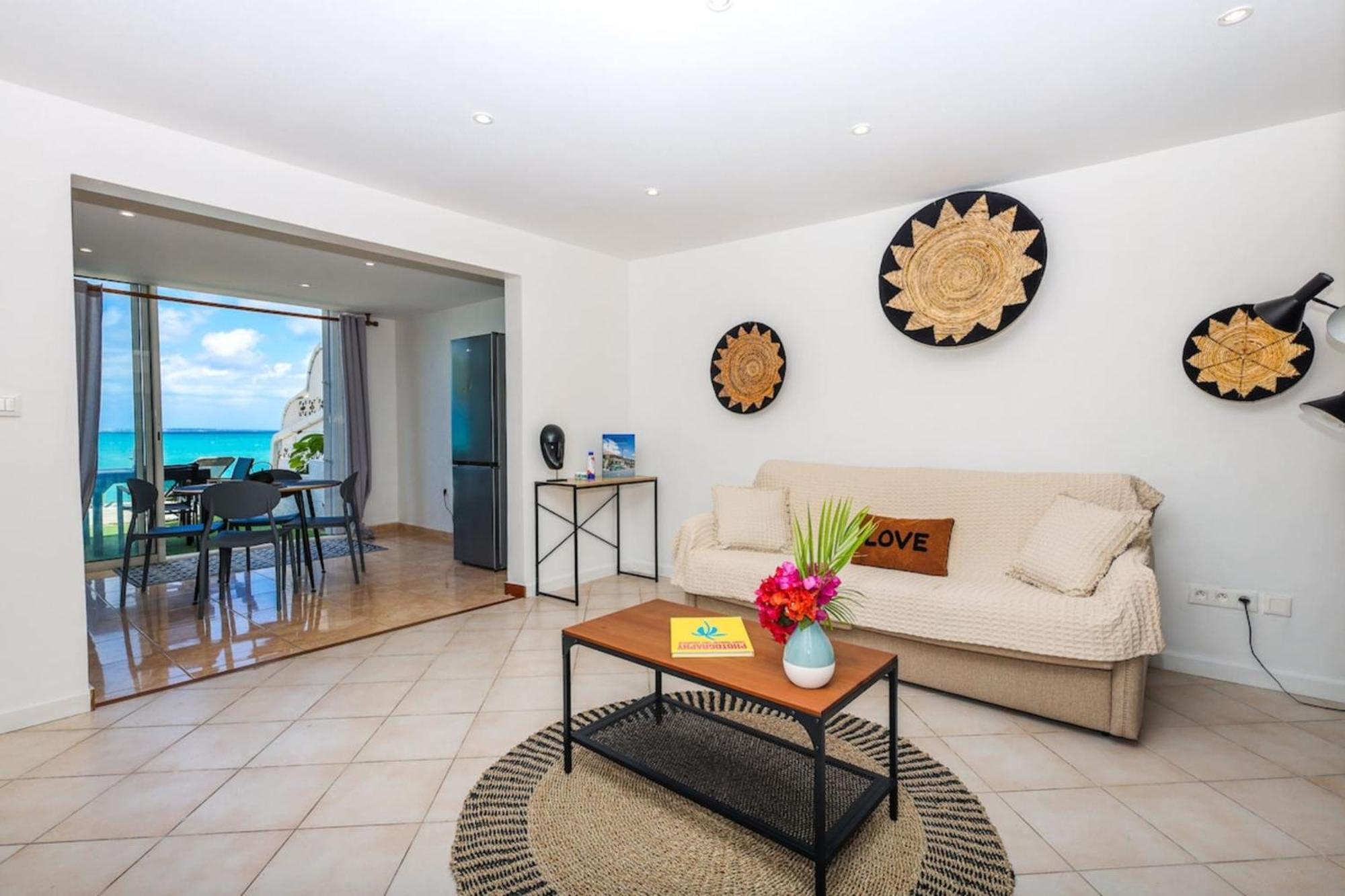 Watalibi - Beachfront Apartment Grand-Case ภายนอก รูปภาพ